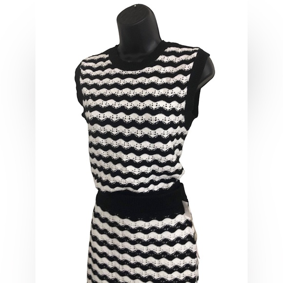 Jessica Simpson 2pc black white crochet look sleeveless top and midi skirt set - Picture 8 of 8